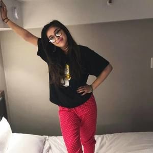 Meet your Posher, Christina